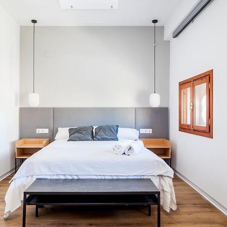 Puerto Beach Suites Valensiya Dış mekan fotoğraf