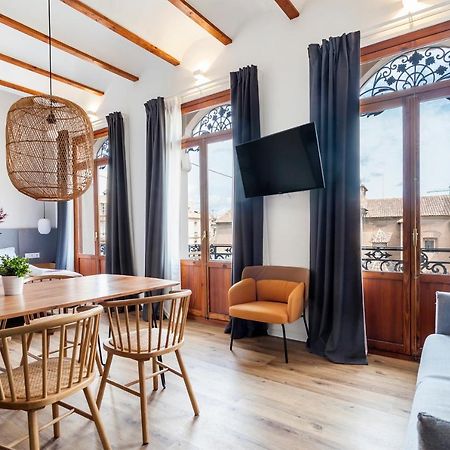 Puerto Beach Suites Valensiya Dış mekan fotoğraf