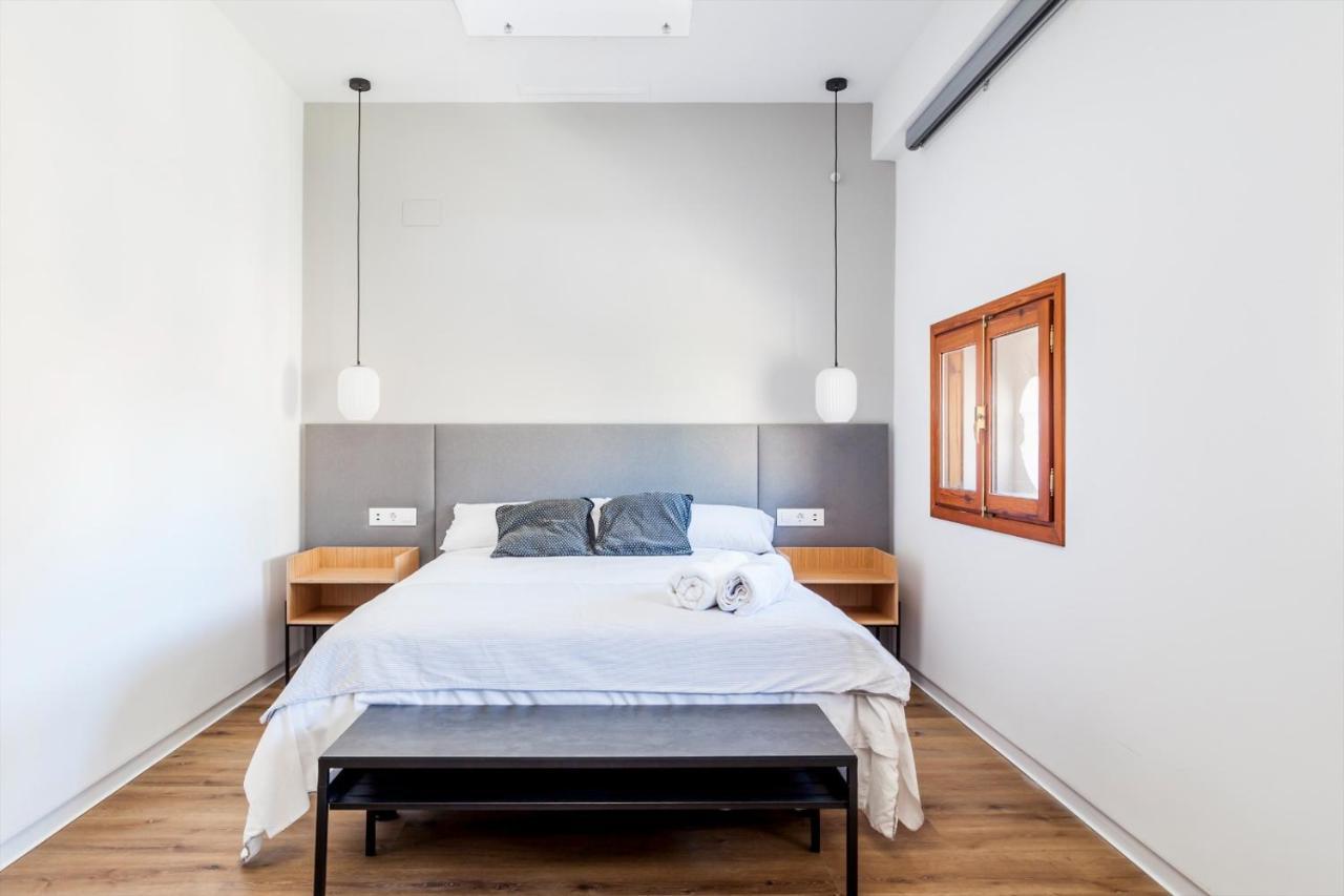 Puerto Beach Suites Valensiya Dış mekan fotoğraf