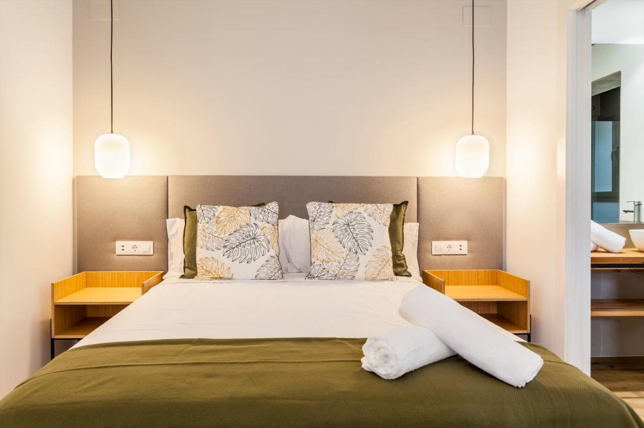 Puerto Beach Suites Valensiya Dış mekan fotoğraf