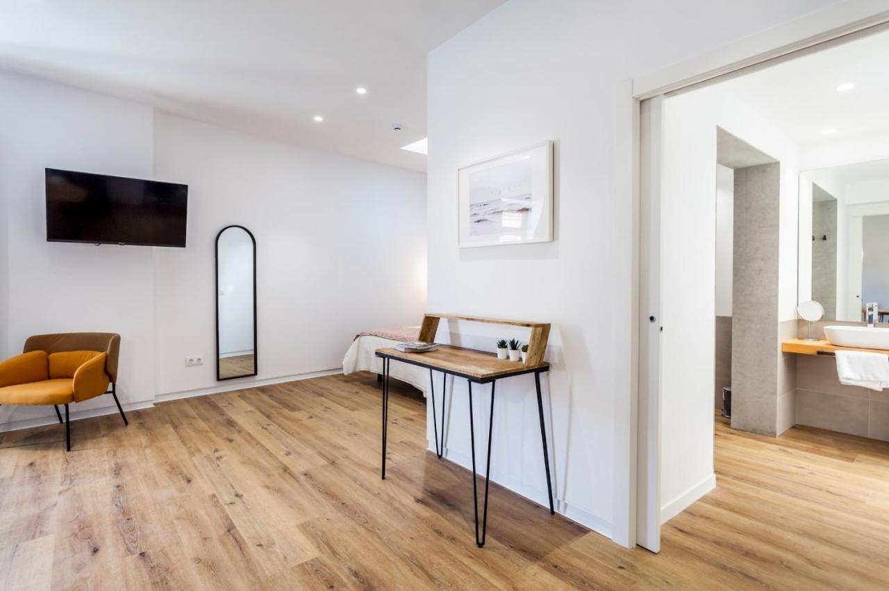 Puerto Beach Suites Valensiya Dış mekan fotoğraf