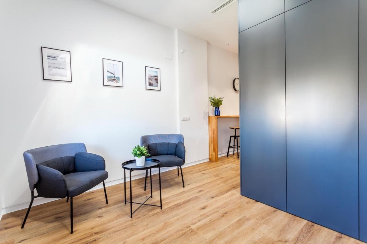 Puerto Beach Suites Valensiya Dış mekan fotoğraf
