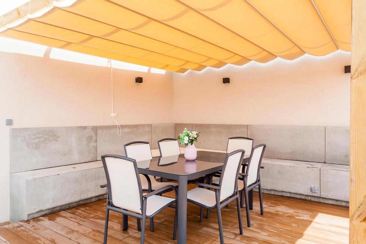 Puerto Beach Suites Valensiya Dış mekan fotoğraf