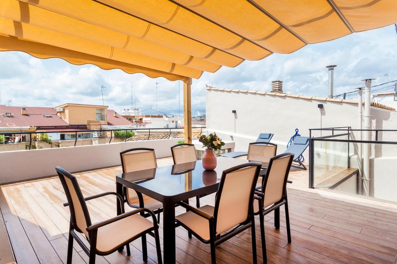 Puerto Beach Suites Valensiya Dış mekan fotoğraf