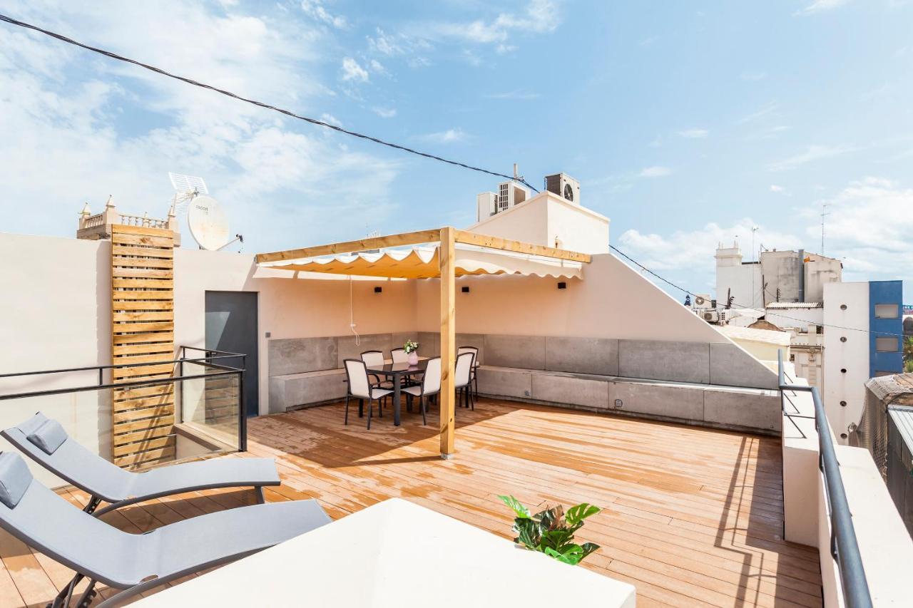 Puerto Beach Suites Valensiya Dış mekan fotoğraf