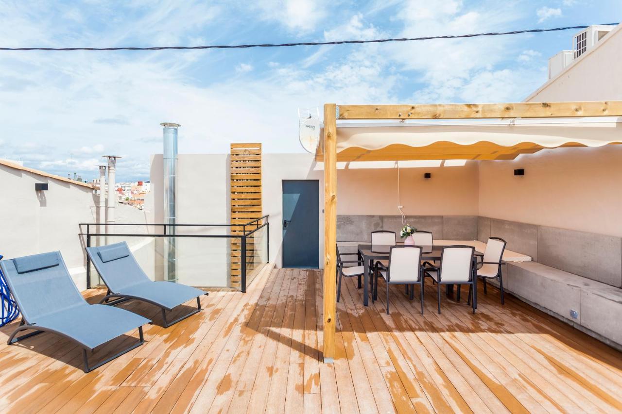 Puerto Beach Suites Valensiya Dış mekan fotoğraf