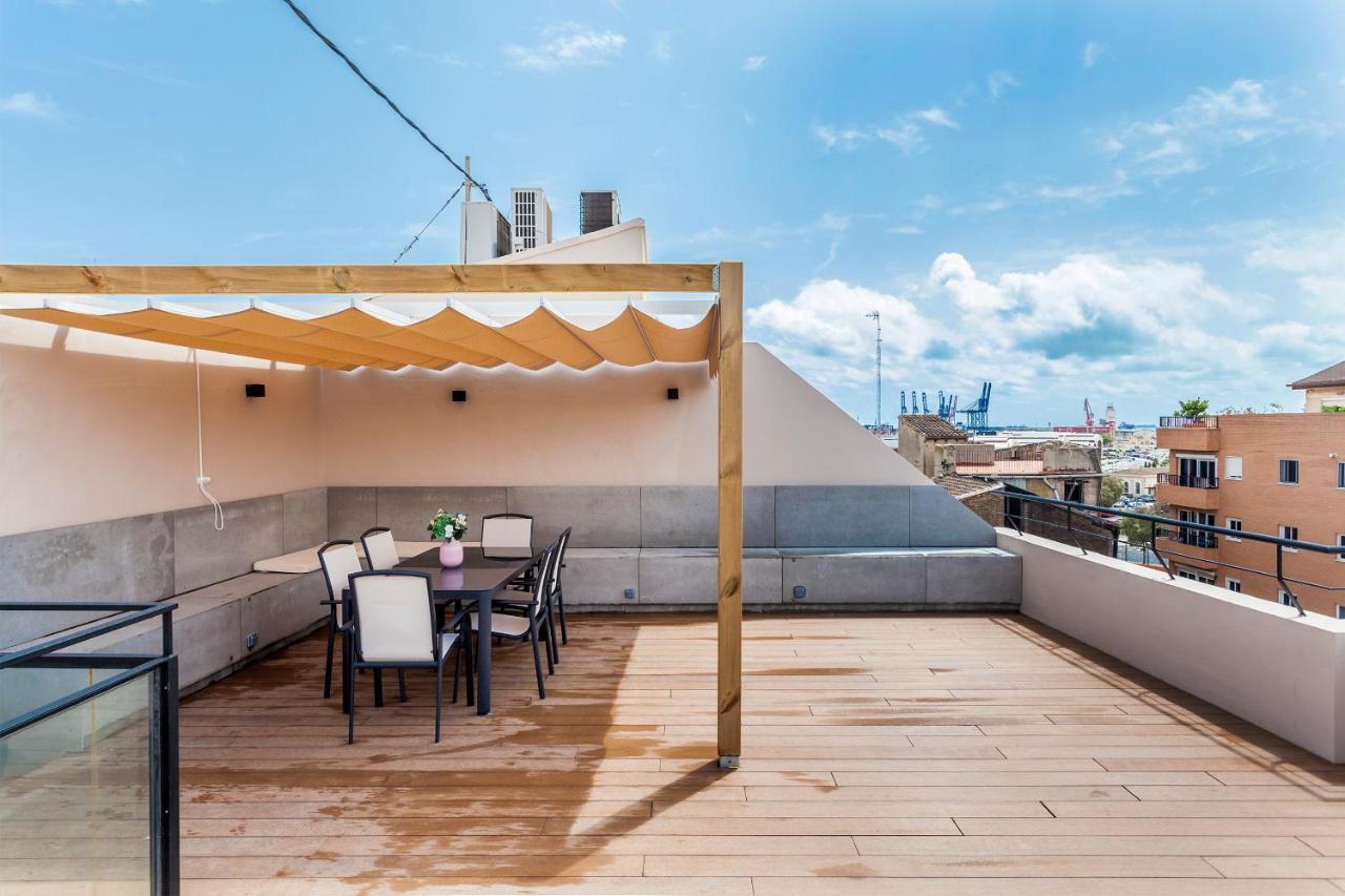 Puerto Beach Suites Valensiya Dış mekan fotoğraf