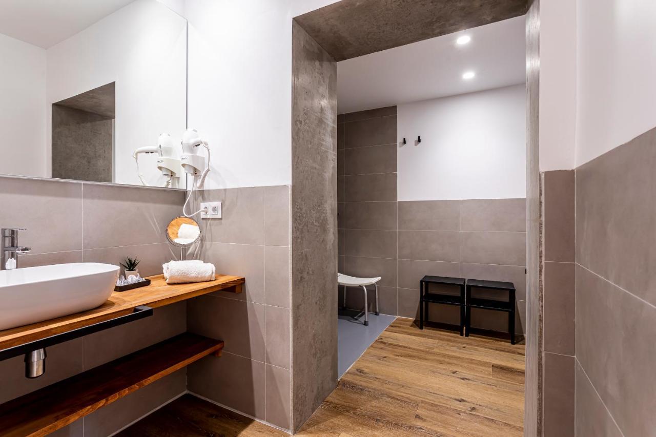 Puerto Beach Suites Valensiya Dış mekan fotoğraf