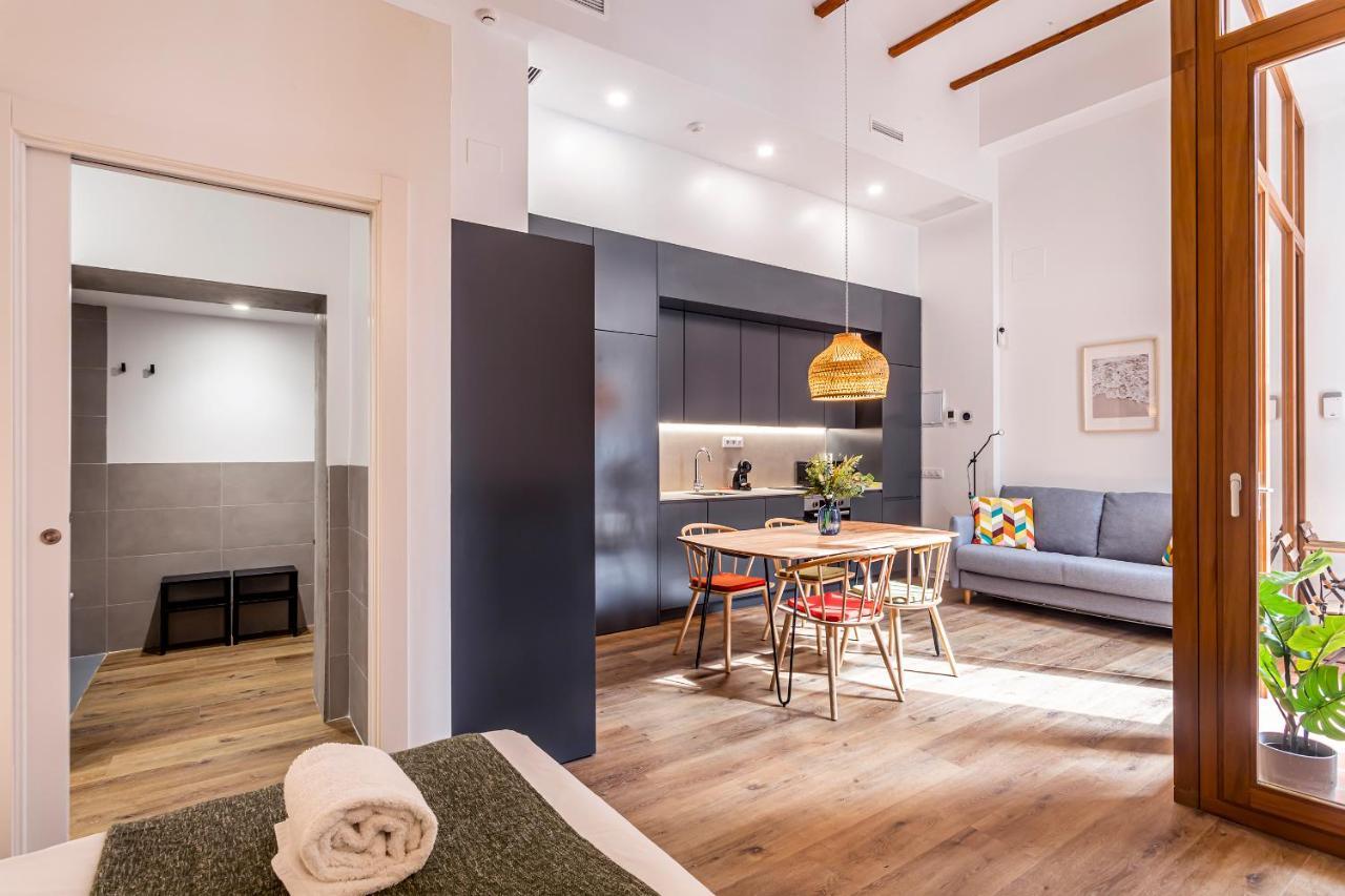 Puerto Beach Suites Valensiya Dış mekan fotoğraf